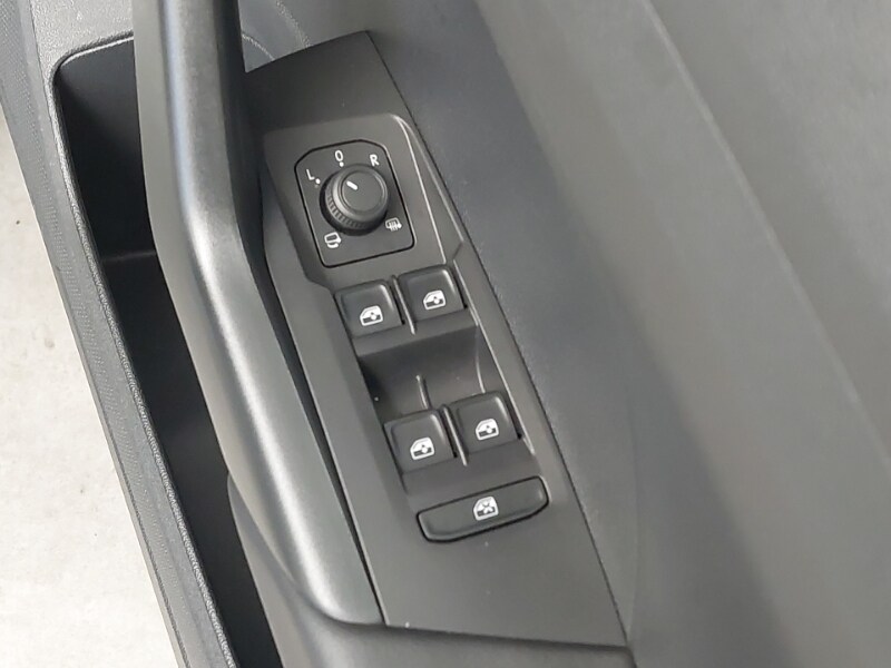 Used Volkswagen T-Cross 2023 for sale - 77949246: Photo 12