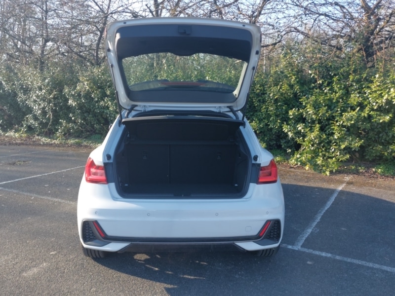 Used Audi A1 2023 for sale - 77752640: Photo 8