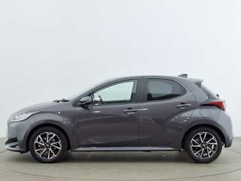 Used Toyota Yaris 2022 for sale - 74826389: Photo
