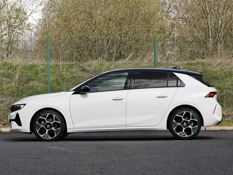 Used Vauxhall Astra 2025 for sale - 76373281: Photo 4