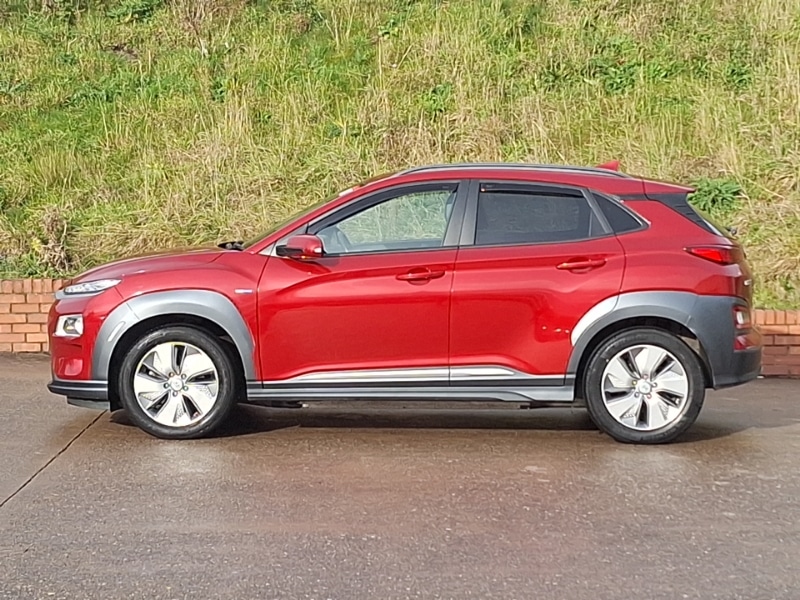 Used Hyundai KONA 2021 for sale - 76465592: Photo 4