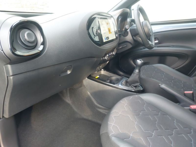 Used Toyota Aygo X 2024 for sale - 77380383: Photo 5