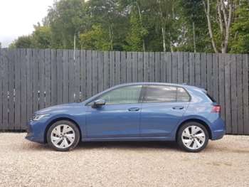 Used Volkswagen Golf 2024 for sale - 74892124: Photo
