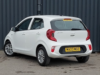 Used Kia Picanto 2023 for sale - 77503763: Photo