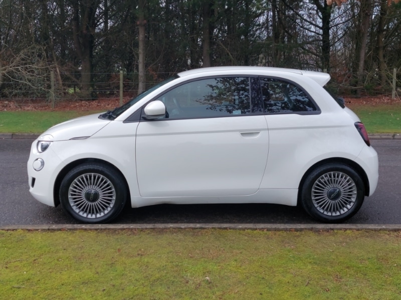 Used Fiat 500 2023 for sale - 77987379: Photo 4