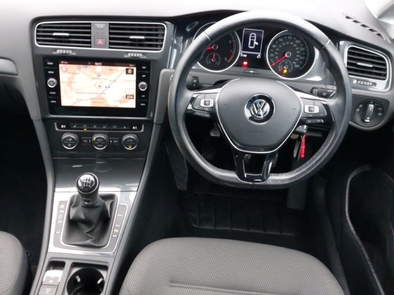 Used Volkswagen Golf 2020 for sale - 76726626: Photo 7