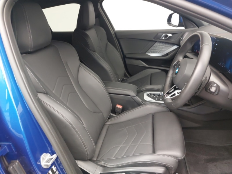 Used BMW 1 Series 2025 for sale - 76796129: Photo 11