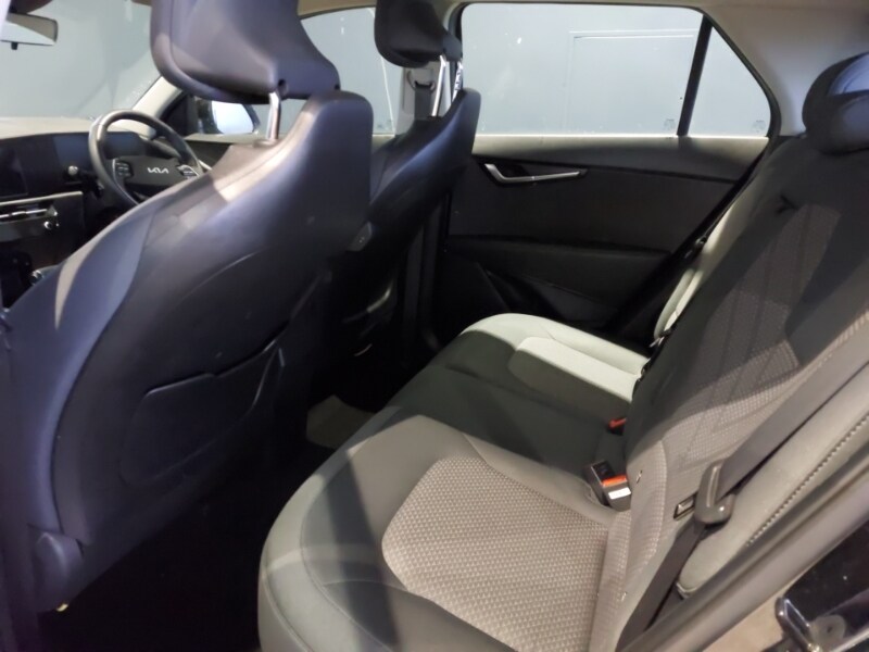 Used Kia Niro 2023 for sale - 77556557: Photo 6
