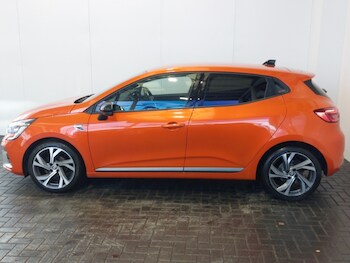 Used Renault Clio 2023 for sale - 77690283: Photo