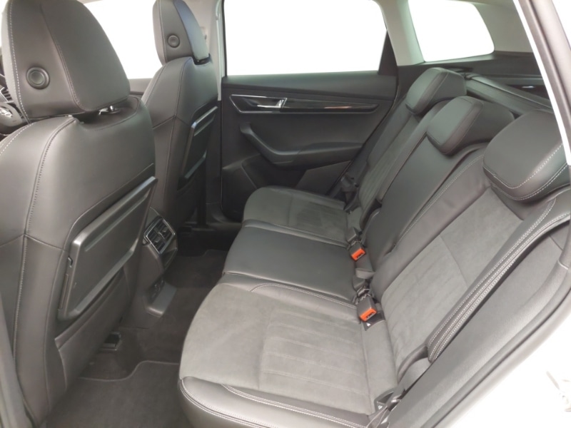 Used Skoda Karoq 2021 for sale - 76631032: Photo 6