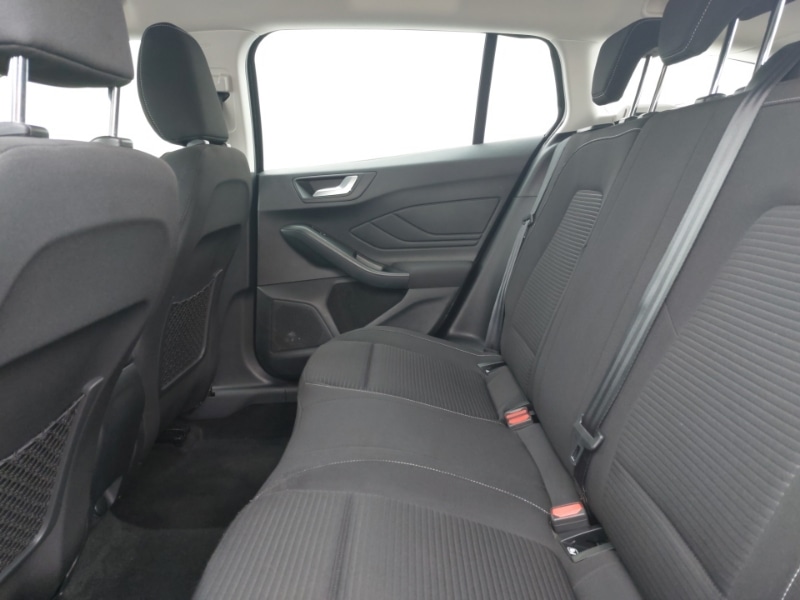 Used Ford Focus 2023 for sale - 76639858: Photo 6