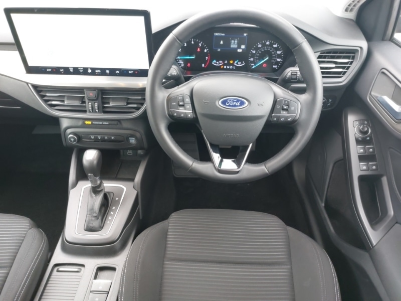 Used Ford Focus 2023 for sale - 76639858: Photo 7