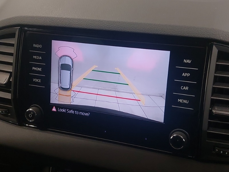 Used Skoda Karoq 2024 for sale - 76720811: Photo 11