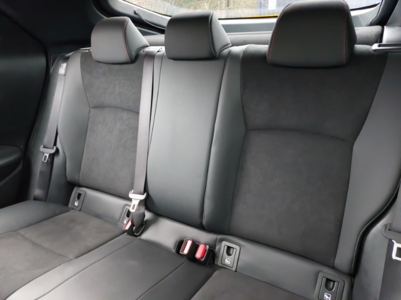 Used Toyota C-HR 2024 for sale - 76321006: Photo 6