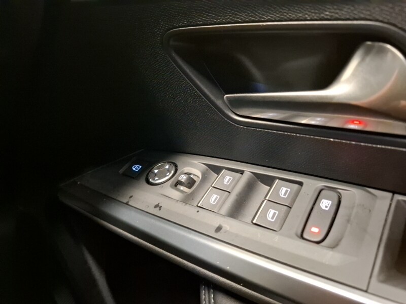 Used Peugeot 3008 2024 for sale - 77086011: Photo 12