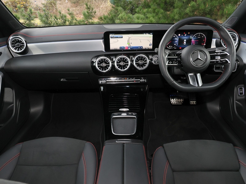 Used Mercedes-Benz CLA 2025 for sale - 77492113: Photo 2