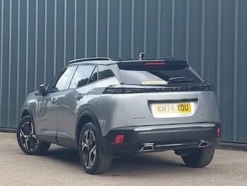 Used Peugeot 2008 2024 for sale - 76759035: Photo