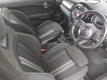 Used MINI Cooper 2020 for sale - 77051901: Photo