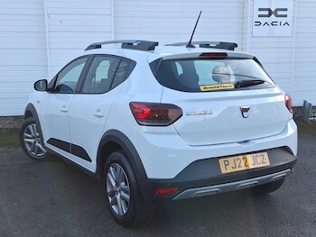 Used Dacia Sandero Stepway 2022 for sale - 77358070: Photo