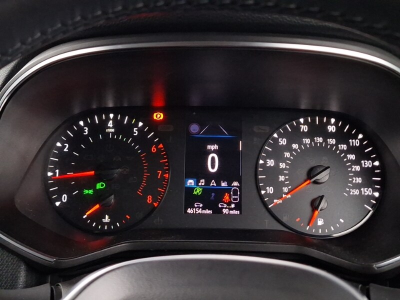 Used Renault Clio 2020 for sale - 77196875: Photo 11