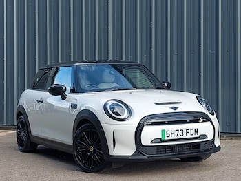 2023 - 135kW Cooper S Level 3 33kWh 3dr Auto