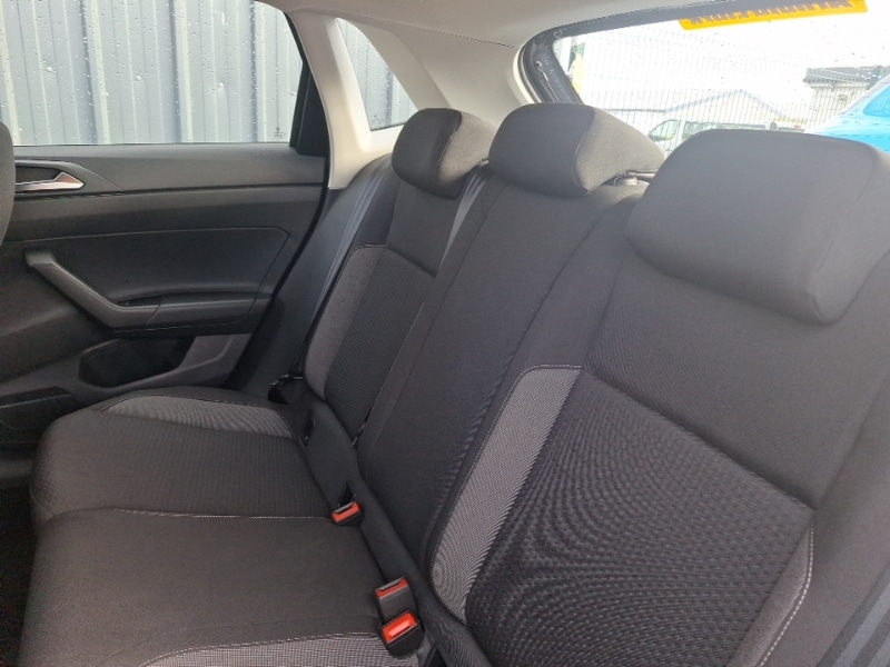 Used Volkswagen Polo 2024 for sale - 76555960: Photo 6