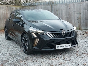 Used Renault Clio 2025 for sale - 76897947: Photo