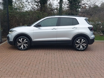 Used Volkswagen T-Cross 2022 for sale - 77066271: Photo