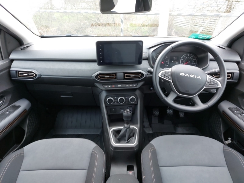 Used Dacia Sandero Stepway 2025 for sale - 77664631: Photo 2