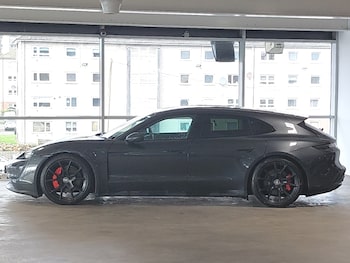 Used Porsche Taycan 2022 for sale - 77876012: Photo