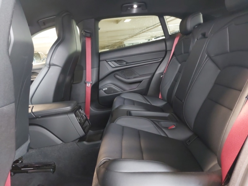 Used Porsche Taycan 2022 for sale - 77876012: Photo 6