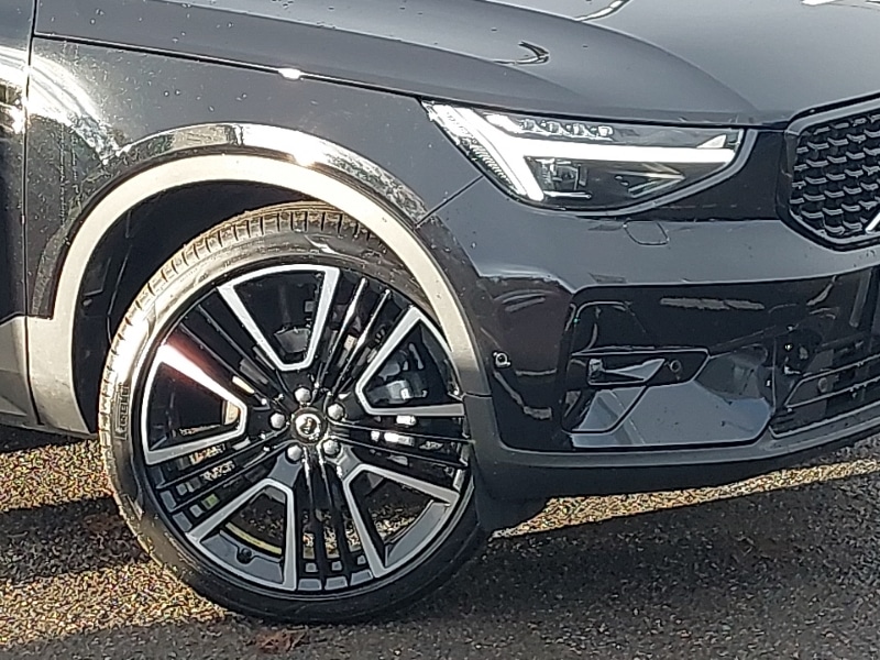 Used Volvo XC40 2025 for sale - 76656870: Photo 9