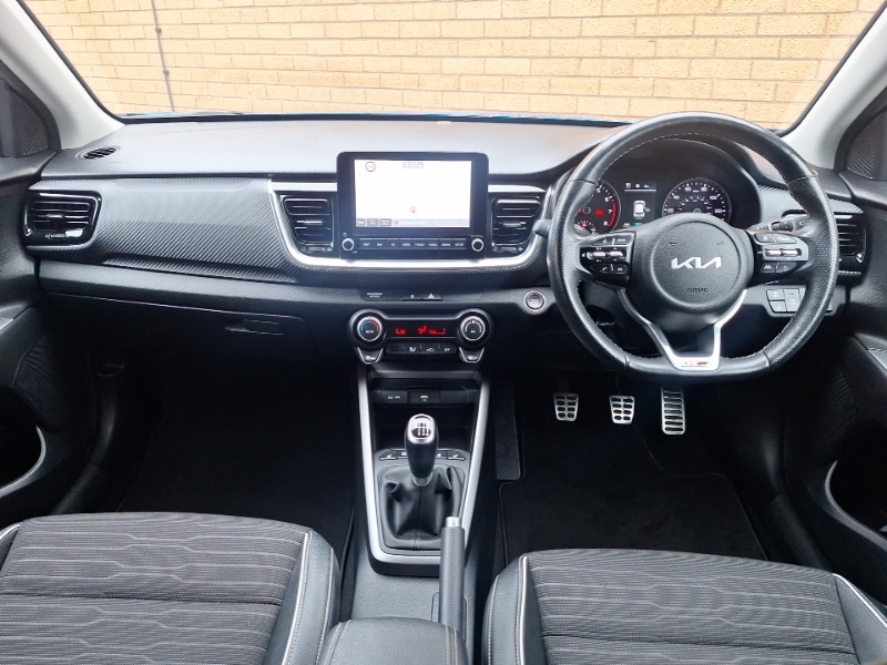 Used Kia Stonic 2022 for sale - 76737723: Photo 2