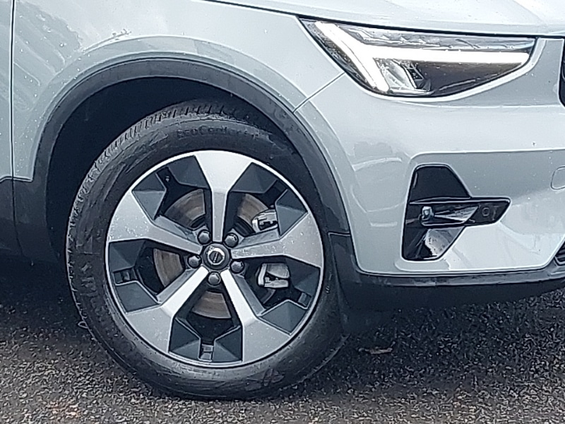 Used Volvo XC40 2025 for sale - 76435390: Photo 9