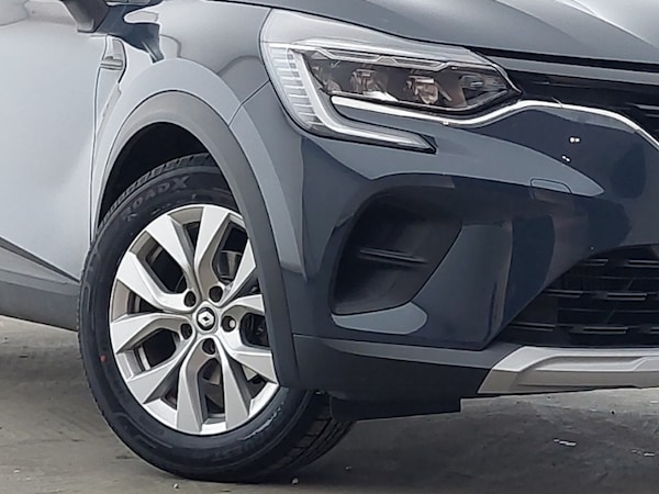 Used Renault Captur 2022 for sale - 76310240: Photo 9