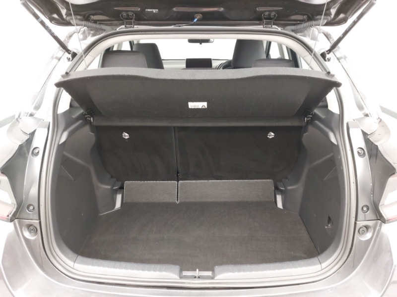 Used Mazda Mazda2 HYBRID 2024 for sale - 76583802: Photo 8