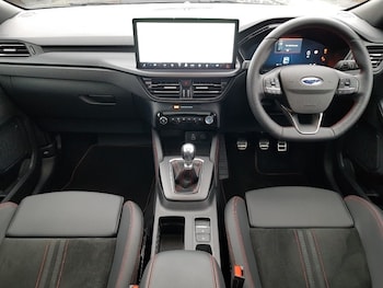 Used Ford Kuga 2025 for sale - 77087030: Photo