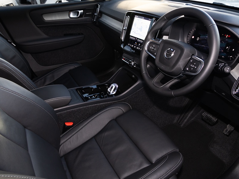 Used Volvo XC40 2025 for sale - 77126976: Photo 10