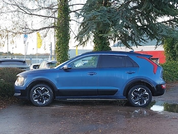 Used Kia Niro 2023 for sale - 77800097: Photo