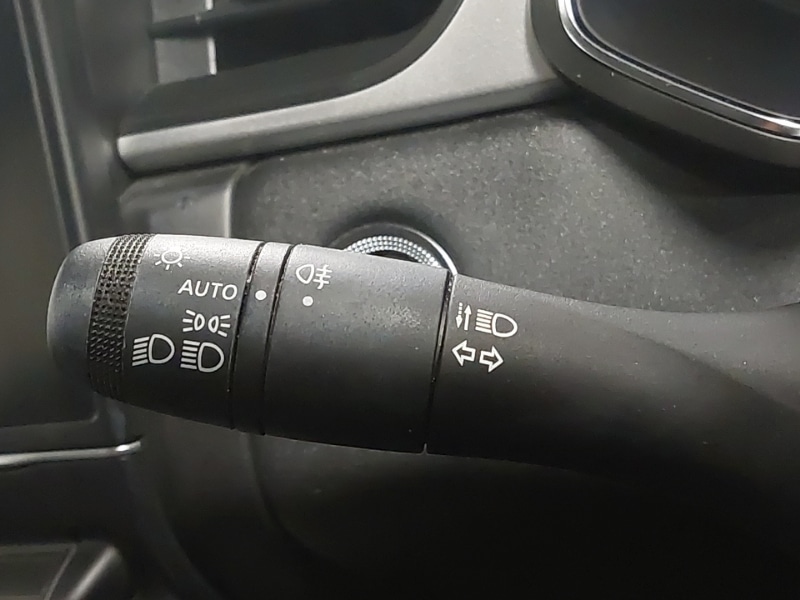 Used Renault Captur 2023 for sale - 77142264: Photo 12