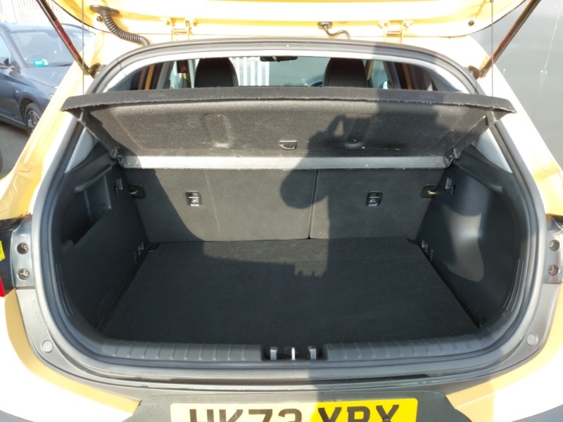 Used Kia Stonic 2024 for sale - 77912017: Photo 8