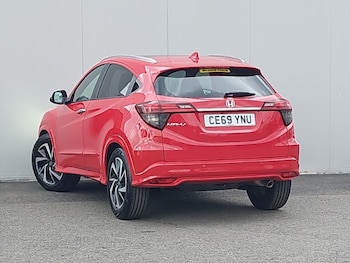 Used Honda HR-V 2019 for sale - 76135752: Photo 3