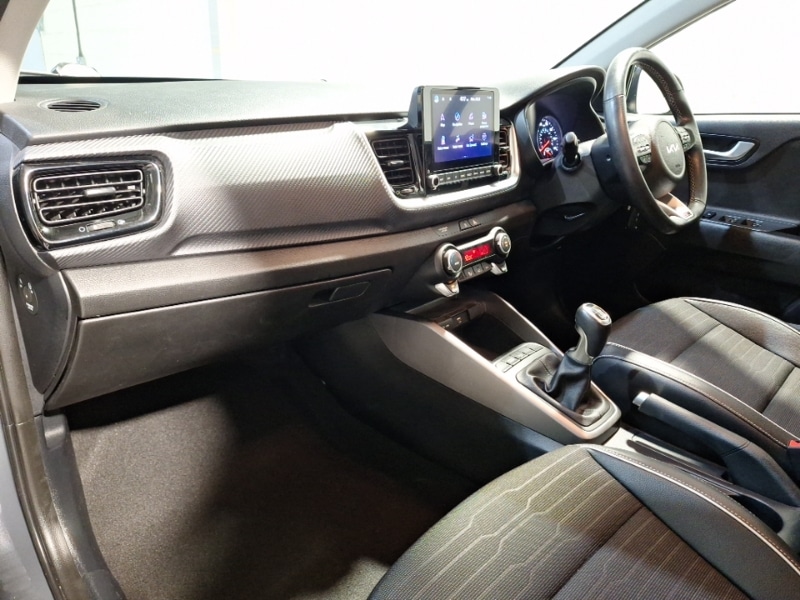 Used Kia Stonic 2022 for sale - 77330175: Photo 5
