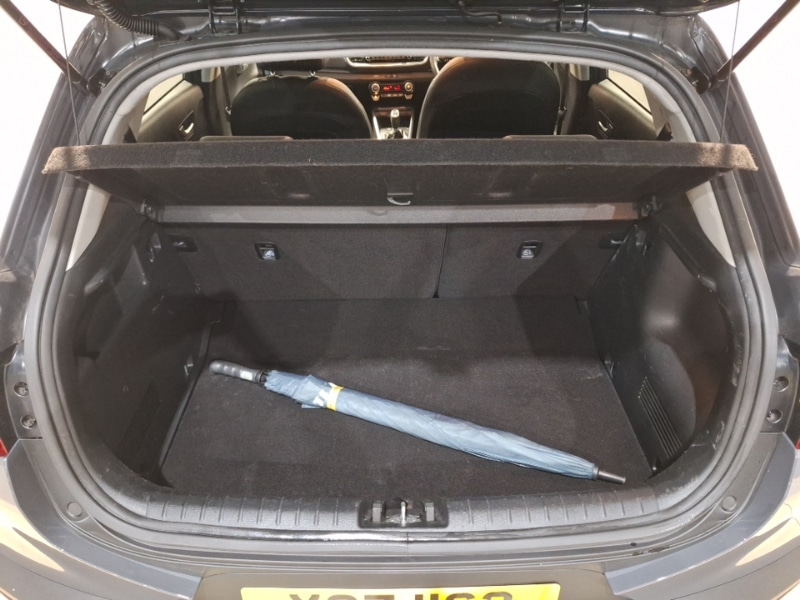 Used Kia Stonic 2022 for sale - 77330175: Photo 8