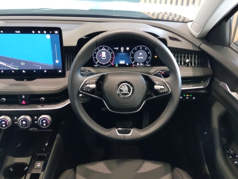 Used Skoda Superb 2024 for sale - 76544150: Photo 7