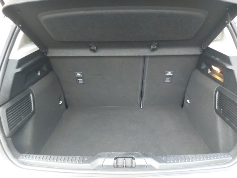 Used Ford Focus 2021 for sale - 76861483: Photo 8