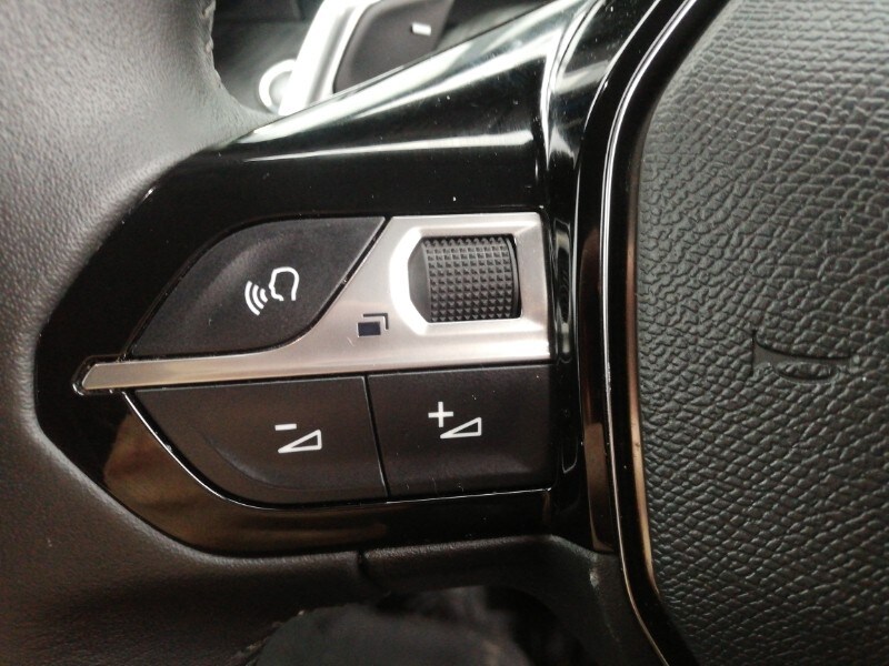 Used Peugeot 2008 2022 for sale - 77580895: Photo 10