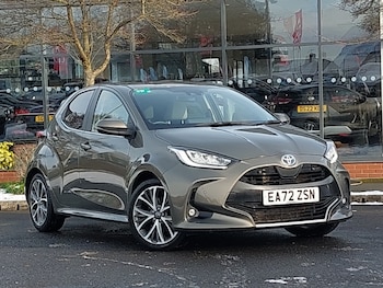 Used Toyota Yaris 2022 for sale - 77115462: Photo