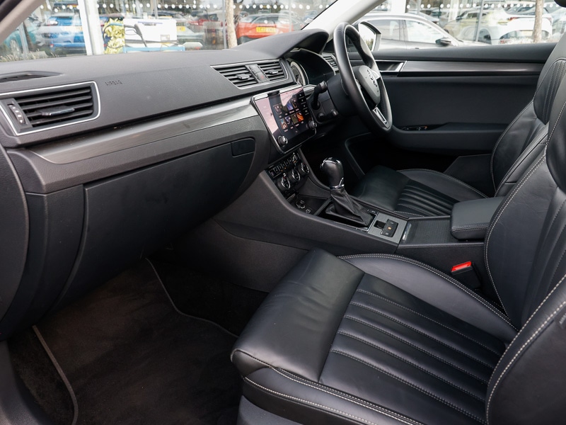 Used Skoda Superb 2019 for sale - 76732152: Photo 5