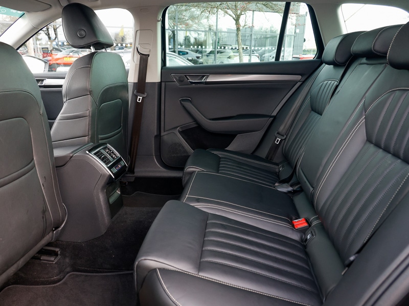 Used Skoda Superb 2019 for sale - 76732152: Photo 6